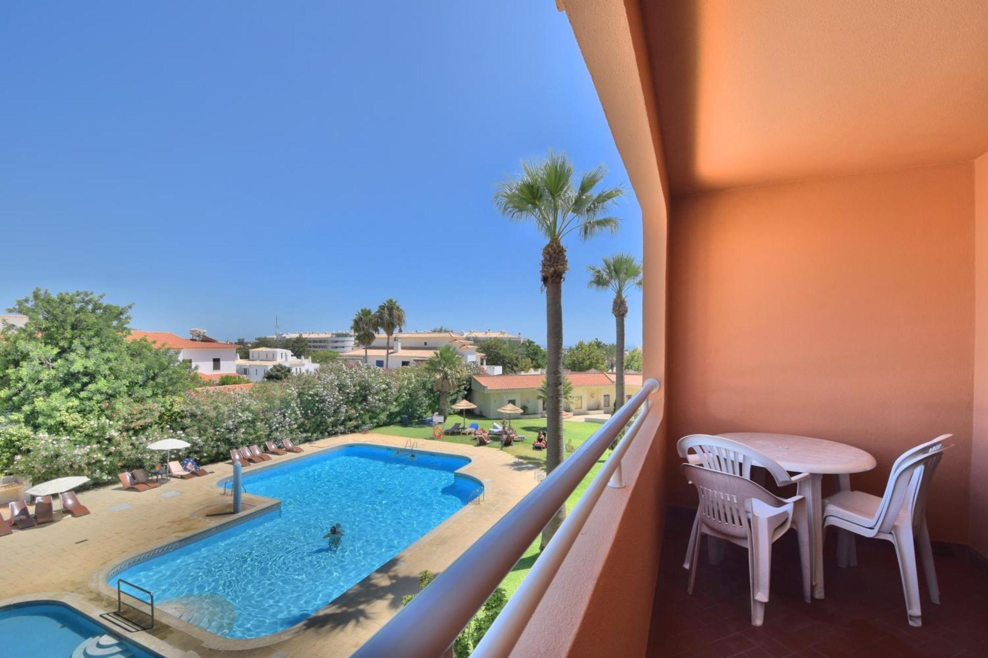 Bellavista Avenida By Beguest Aparthotel Albufeira Luaran gambar